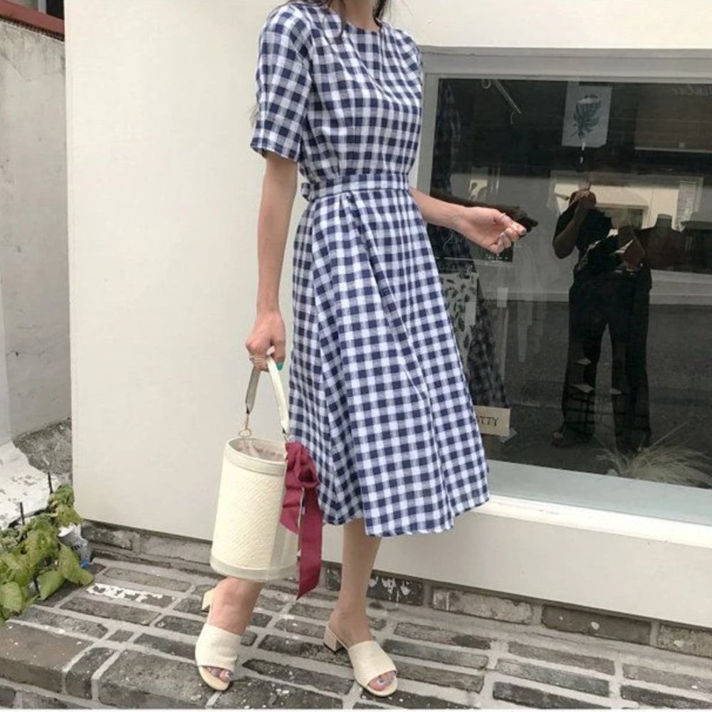 ***FREE SHIPPING*** KOREAN BRAND TIE WAIST NAVY CHECK A-LINE MIDI DRESS